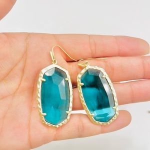 Kendra Scott Emerald Stone Earrings